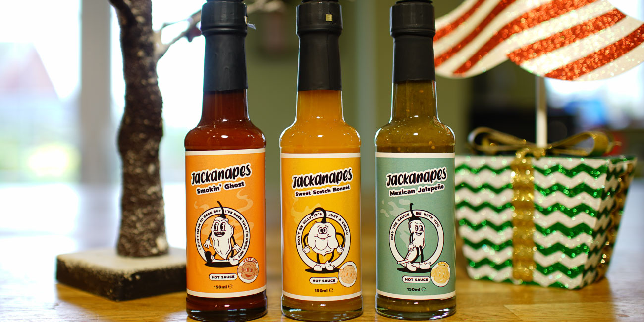 christmas gift gifting present hot sauce set